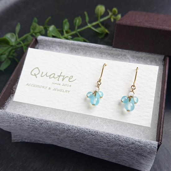 바다색 칼세도니 피어싱 이어링 콰트르