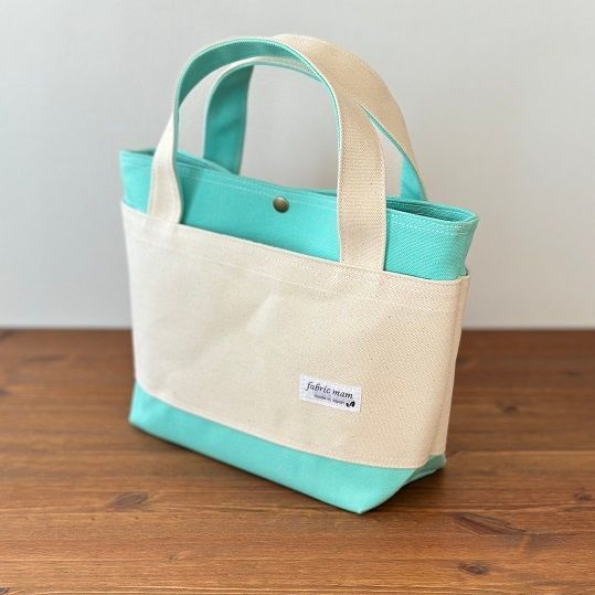 <New Item>S Tote of Solid Canvas *Horizon