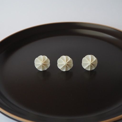 pompom S size Pierced earrings