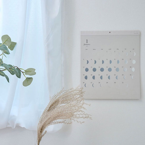 Reservation》Filling of the Moon Calendar Michiru oboro 2026 Edition Wall Calendar