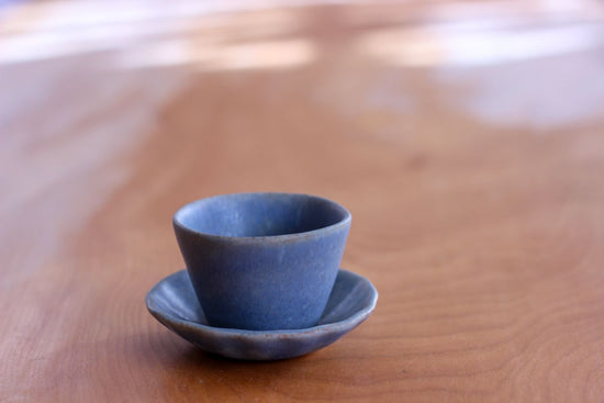 cup and saucer