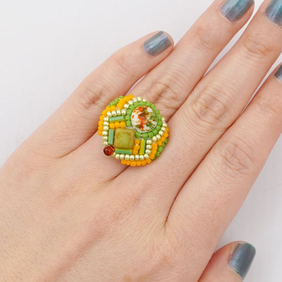 Chatty ring 30 free size bead embroidery ring round green orange colorful multi-color vitamin color