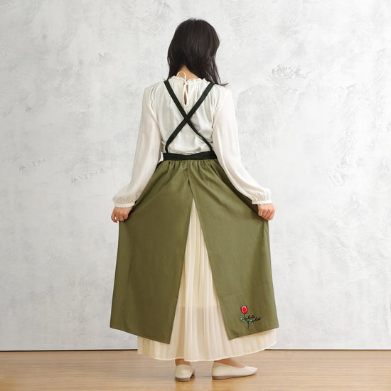 Polisi patterned long wide gathered apron D-0011