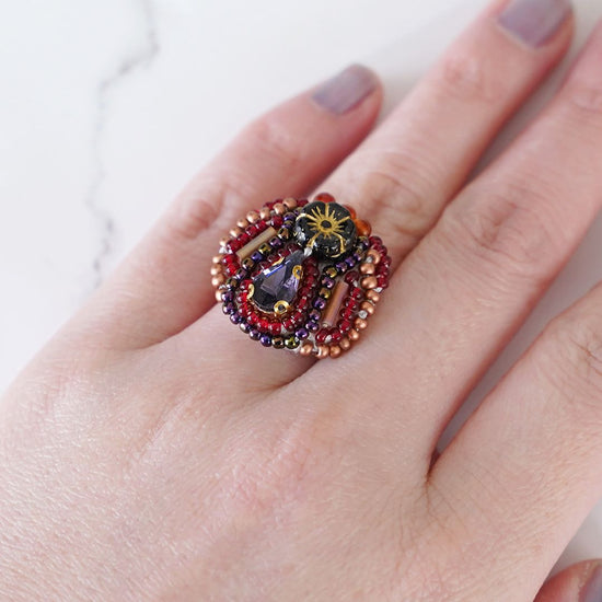 Chatty Ring 24 Free Size Beaded Embroidery Ring Flower Bijoux Black Red Multicolor Dark