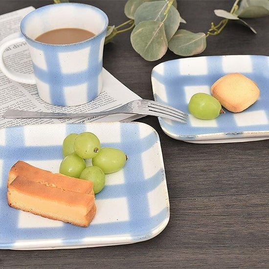 Honoka Blue Plate (Small), White Type, Western Tableware, Saucer, Small Dish, Tip Plate, Made in Japan, Minoyaki, Cafe Style, Stylish, Modern