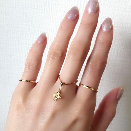 Corto Chain Ring [Love Charm - K10YG].