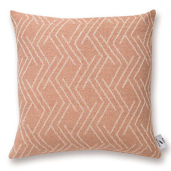 53375 MUKT cushion cover tuig coral