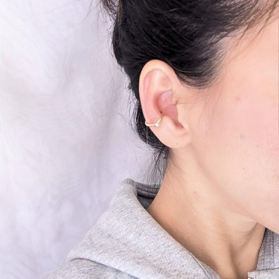 *Toast* small square ear cuff -bress-.