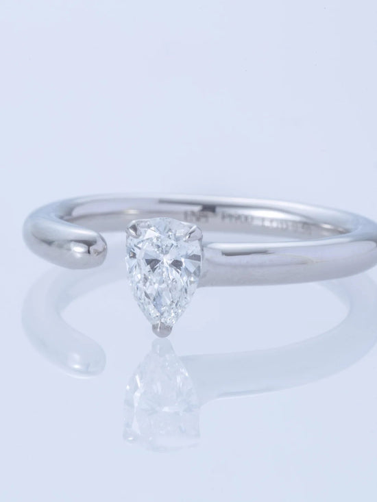 ONE PT900 0.5CT PEAR RING