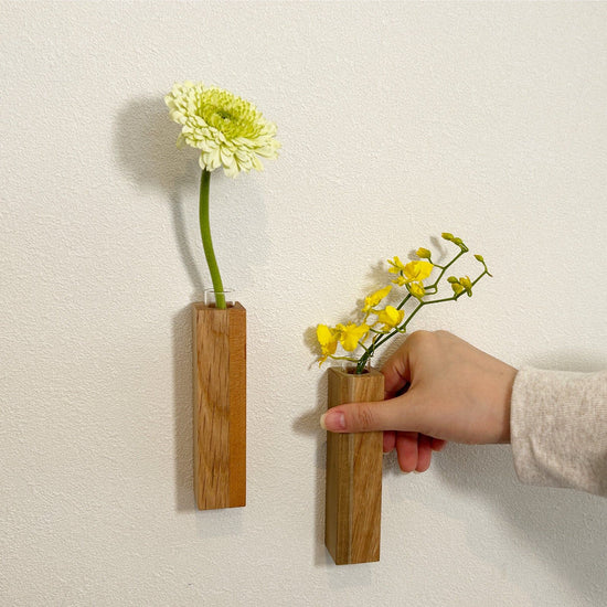 Hida no Mori, small wooden vase for a single flower [MOKURIN], magnet type