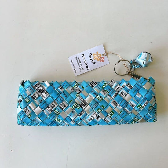 Mesh Pen Case with Rounded Charm