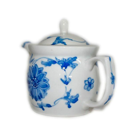 [Eisyou] Pot with floral wheel design in underglaze blue