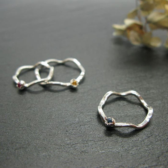 Naminami ring *frill* (silver: ruby, sapphire, citrine)
