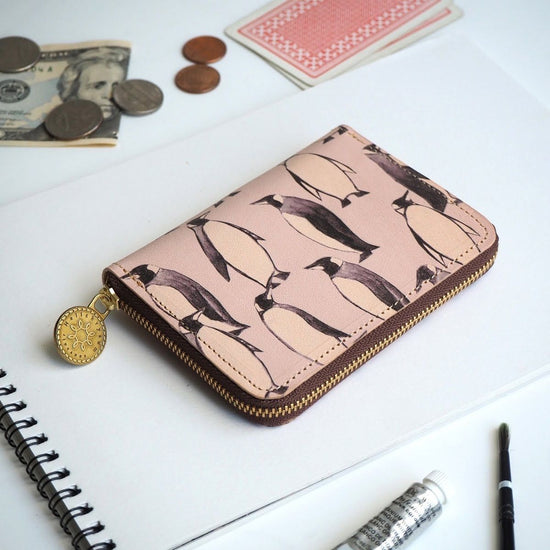 Round Zipper Compact Wallet (Penguin) Cowhide