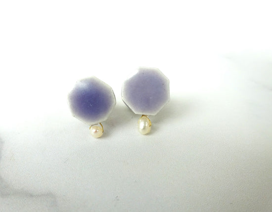 Ceramic pierce/earring with small octagons and small freshwater pearls (lavender)