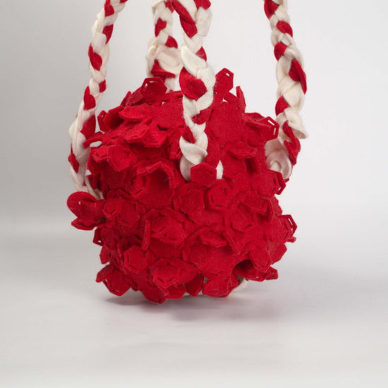 Snowball Handbag [Red, Braided, Long]