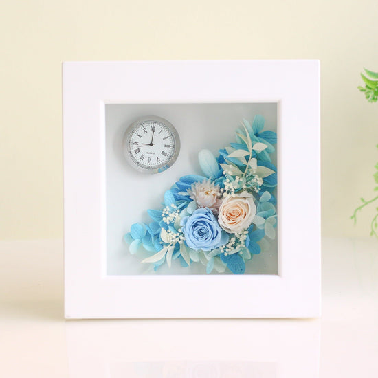 Flower arrangement - flower clock<blue