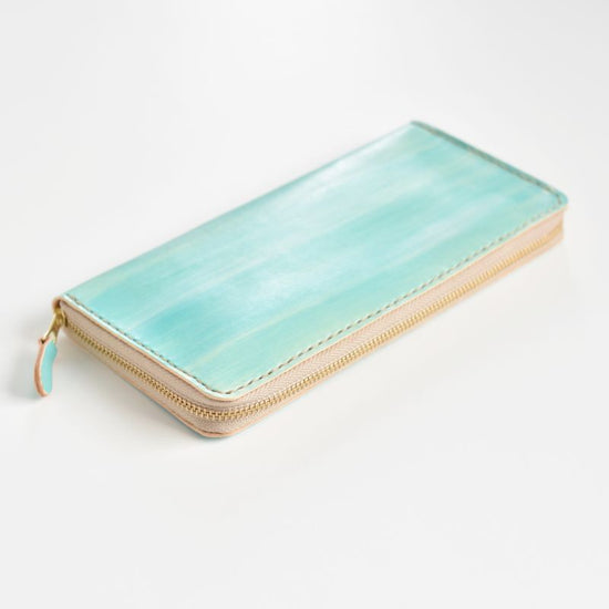 Sky Blue No.105 (Round Zipper Long Wallet)