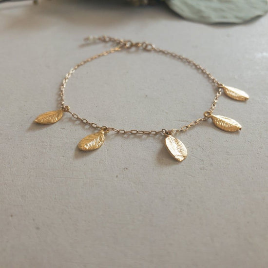 [14kgf] Bracelet - Leaf motif