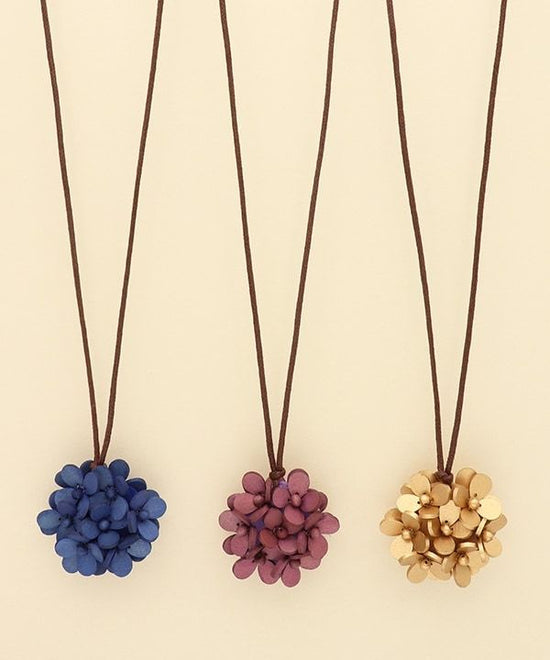 Wood flower double face top necklace (3 colors) A24WPN023