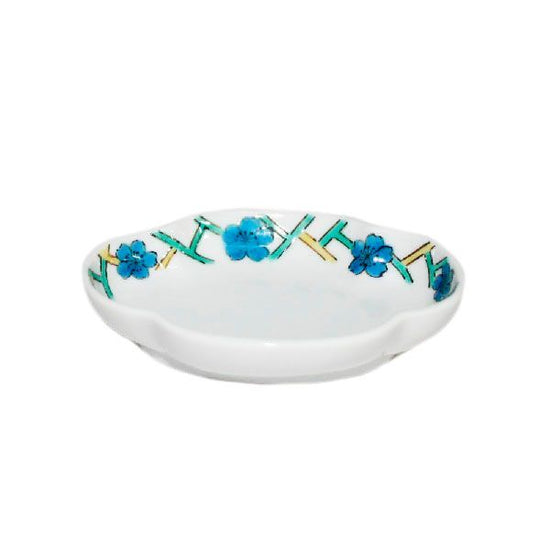 [Eisyou] Three-sided spittoon-shaped dish with design of cherry blossoms in ice crack