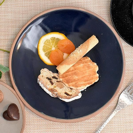 Navy Soil Plate Medium Blue Western Tableware Round Medium Plate, Made in Japan, Minoyaki, Stylish, Modern