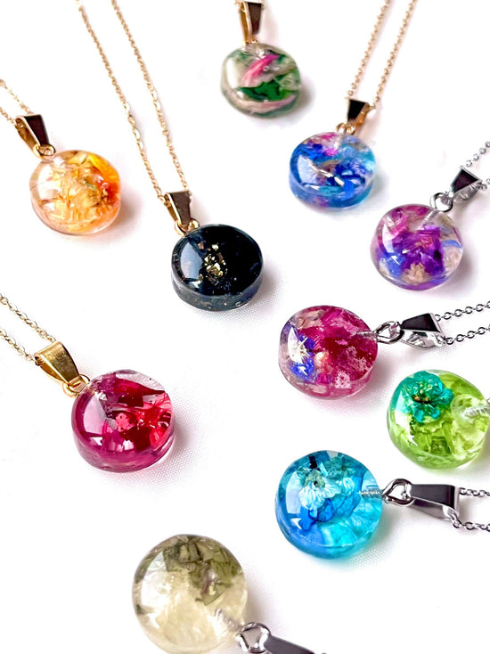 Hanakkei: Flower Necklace (12 colors)