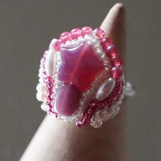 Chatty ring 60 free size bead embroidery ring star pink purple