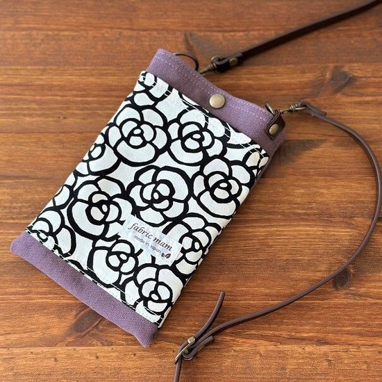 Phone pochette (Murasaki) genuine leather shoulder