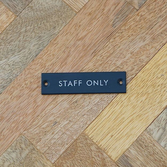 63957 [POSH MADE] sign plate STAFF ONLY black