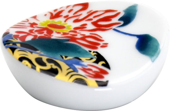 Chitose-no-En chopstick rest, peony