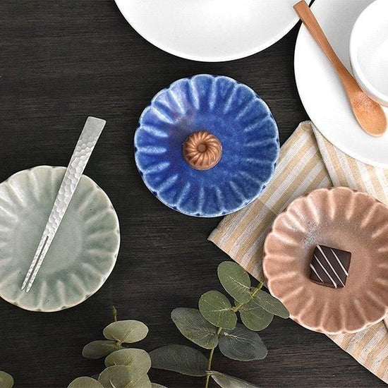 Brown Matte Shinogi 10cm dish, Western tableware, small dish, made in Japan, Minoyaki, stylish.