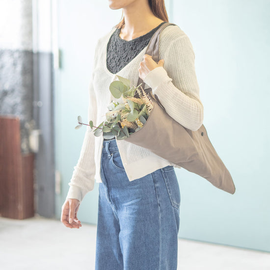 53468 [PLUS THE GREEN] Flower Bag Pink