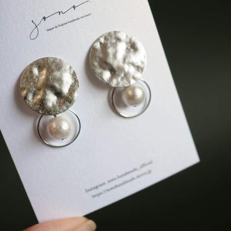 Pierced Earrings with bumpy Metal Parts and Cotton Pearls