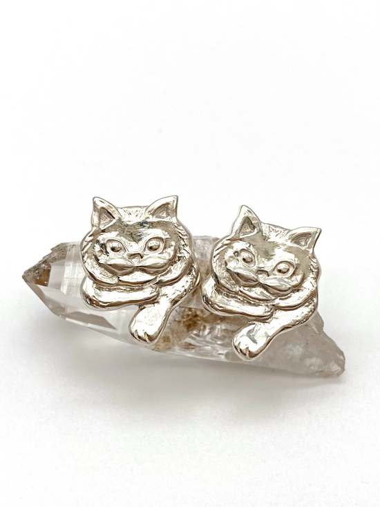 Oliver pierced earrings | cat | silver925