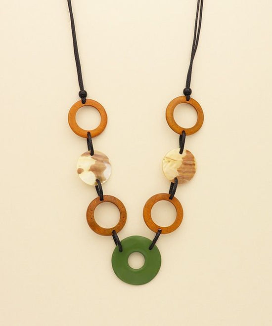 Shellwood Ring Necklace A24WPN112GN