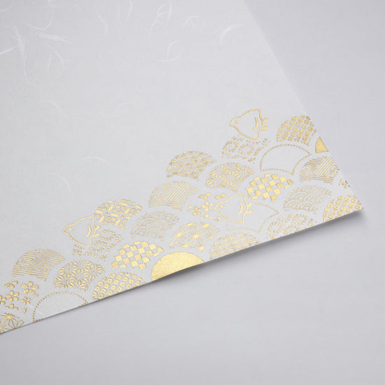 Foil-stamped paper for a meal [komon aokaiha].