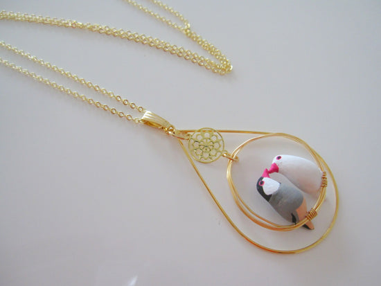 Pendant with Two Birds (Bunting + White Bird) with Surrounding Accessory