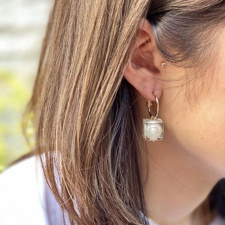Pearl Cube Hoop Pierced earrings