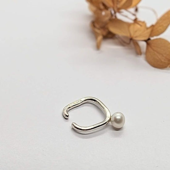 *Toast* small square ear cuffs -silver + pearls