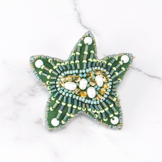 Very light star brooch, happy feeling 5