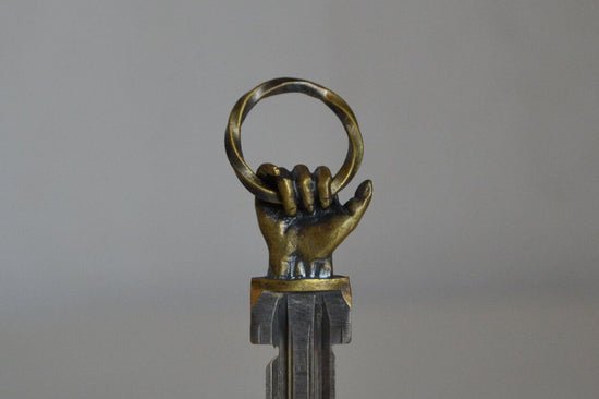 Custom Key Hand 1