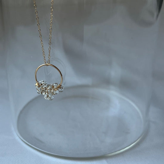 KIRAN No.303 Glass hoop necklace