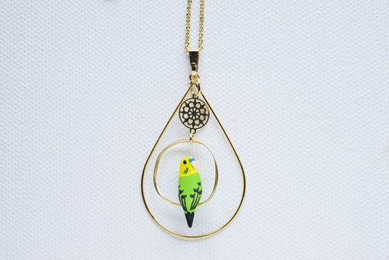 Pendant with Budgie (Green) with one Rider and Surrounding Accessory