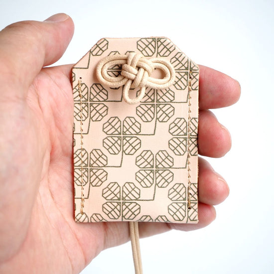 Leather Charm made by yourself (Yotsuba) Leather