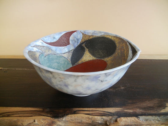Kyoyaki Kiyomizu ware, small oval bowl with stream design