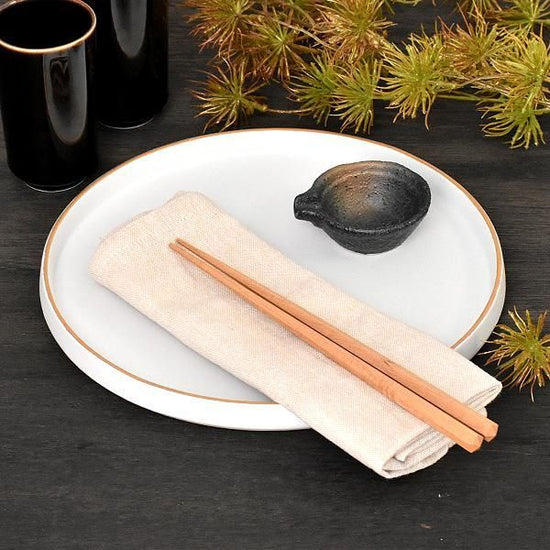 Fuchi Kinshiro Matte Kiridate 24cm Dish, white type, Japanese tableware, round medium dish, made in Japan, Minoyaki, stylish, modern.