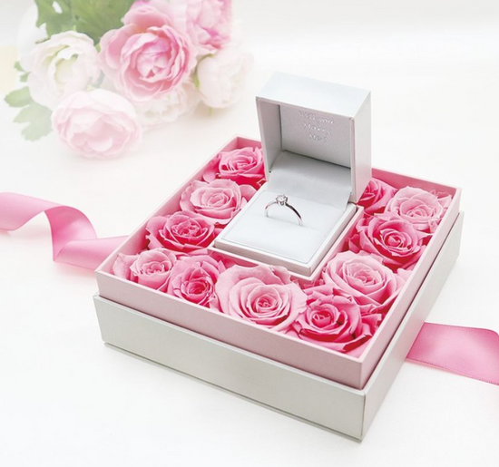 Proposal ring case with 12 preserved flowers and message engraved case TBBR-017A