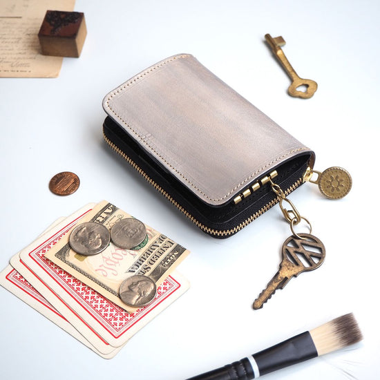 Key Wallet [ Small Wallet + Key Case ] (Painted Silver) Cowhide Compact