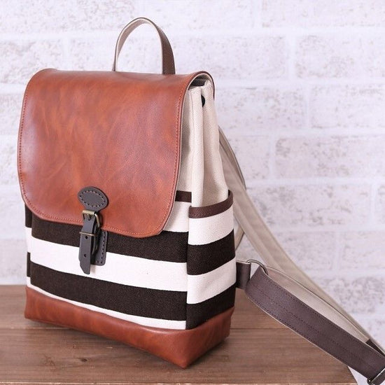 <Made to order> Canvas and synthetic leather backpack (Raw fabric with dark brown border)